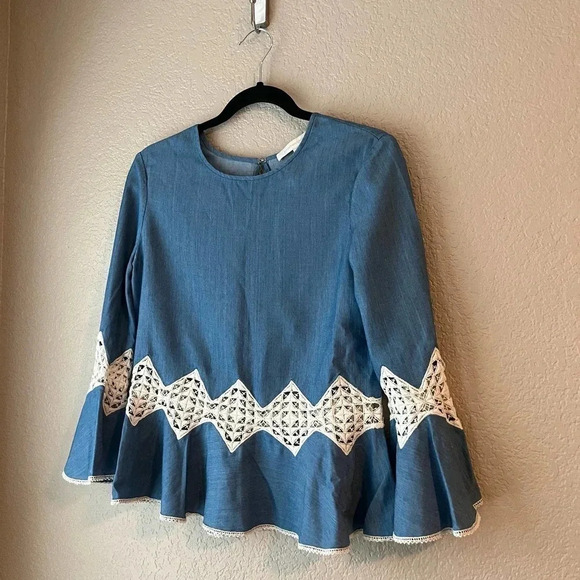 Jonathan Simkhai Blue Lace Inset Trumpet Sleeve Chambray Blouse Size XS - Picture 3 of 9
